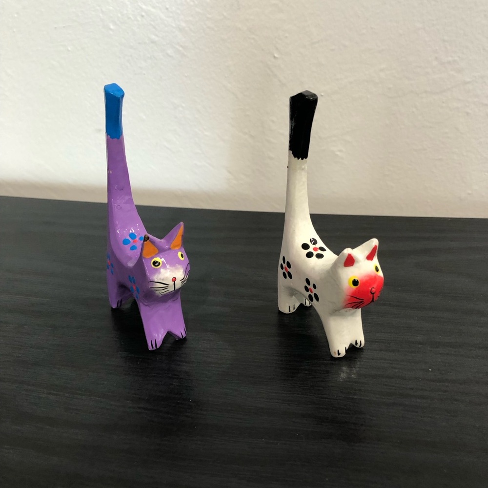 Two ring holders, wood, white and purple cat.